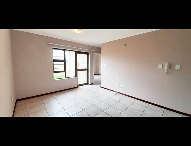 3 BEDROOM TOWNHOUSE RENTED IN SHERWOOD